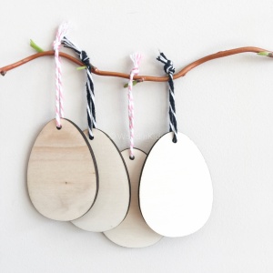 Houten hangers paaseitjes