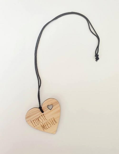 Houten medaille leukste meester