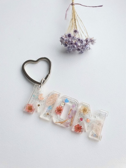 Mama sleutelhanger met bloemen