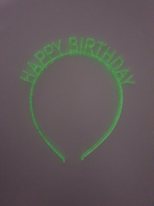 Witte diadeem happy birthday glow in the dark